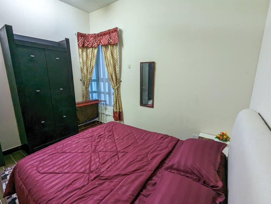 Az Homestay بوتراجايا المظهر الخارجي الصورة